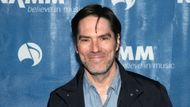 Thomas Gibson (Image via Getty)